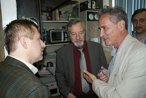 Описание: Описание: Описание: Z:\arc\msu\Проекты\EU-RU fp7\деятельность\фотоотчет\2010-06-09 Partner organisation in MSU\DSC03754.JPG