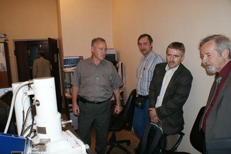 Описание: Описание: Описание: Z:\arc\msu\Проекты\EU-RU fp7\деятельность\фотоотчет\2010-06-09 Partner organisation in MSU\DSC03774.JPG